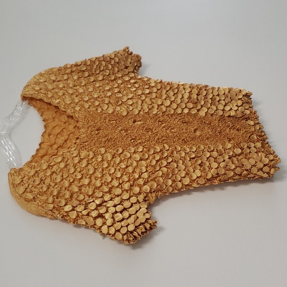 Y2K popcorn bubble top - Picture 2 of 10